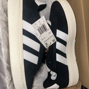 Adidas grand court alpha 00s black and white size 11M